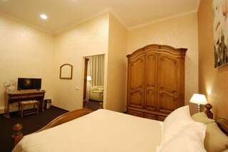 Гостиница Николь Волоколамск Люкс-1